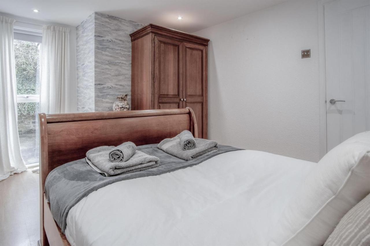 Captains Walk - 4 Bedroom Apartment - 손더스풋 외부 사진