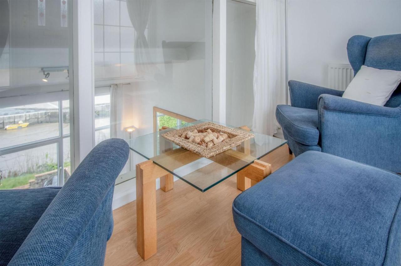 Captains Walk - 4 Bedroom Apartment - 손더스풋 외부 사진