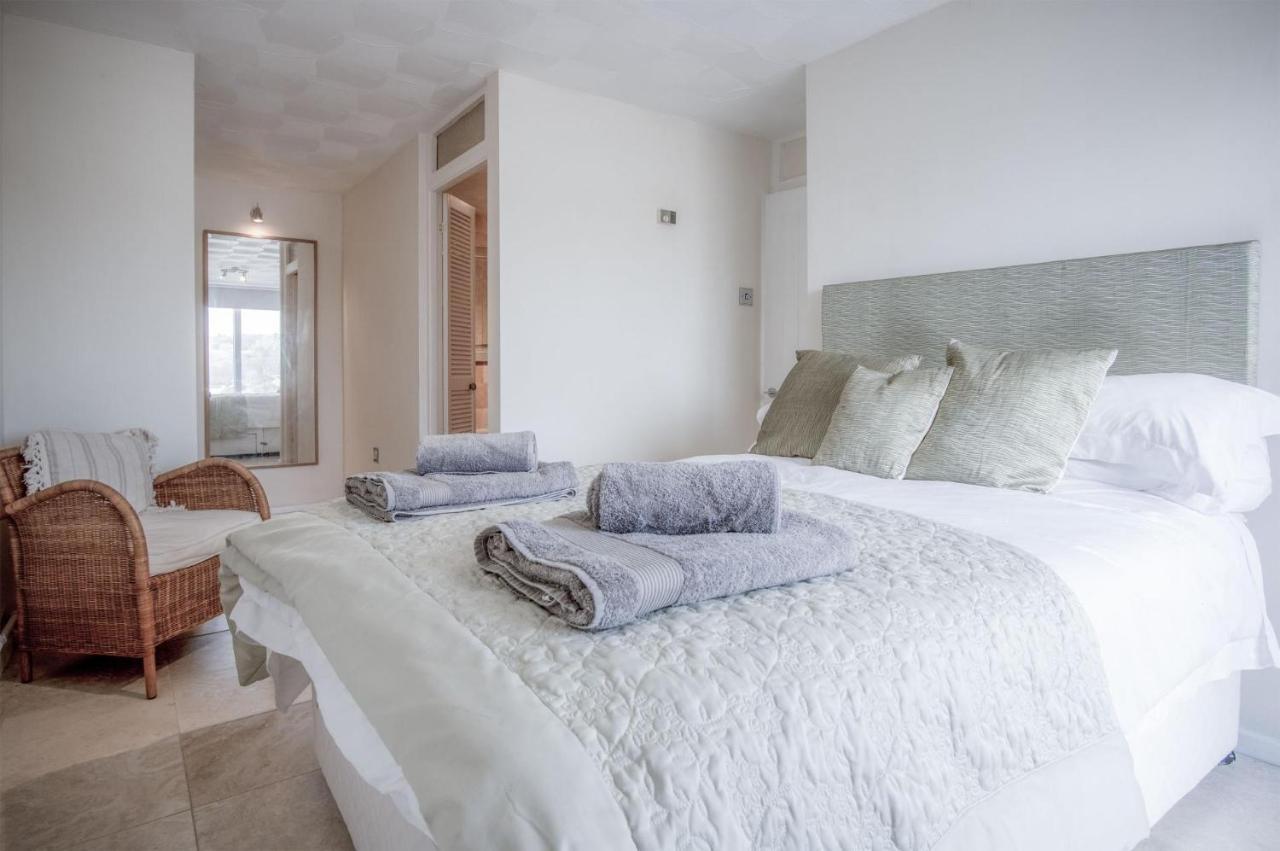 Captains Walk - 4 Bedroom Apartment - 손더스풋 외부 사진