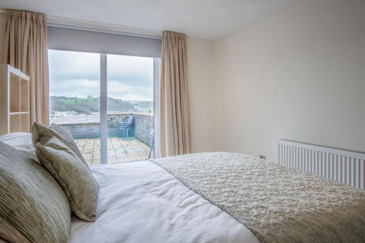 Captains Walk - 4 Bedroom Apartment - 손더스풋 외부 사진