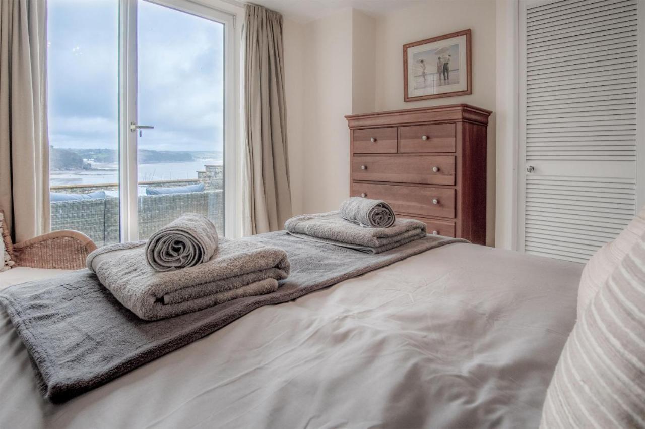 Captains Walk - 4 Bedroom Apartment - 손더스풋 외부 사진