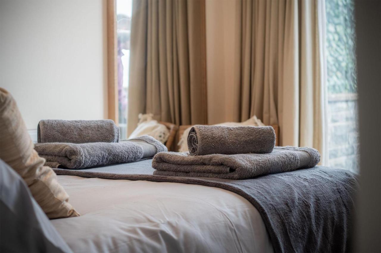 Captains Walk - 4 Bedroom Apartment - 손더스풋 외부 사진